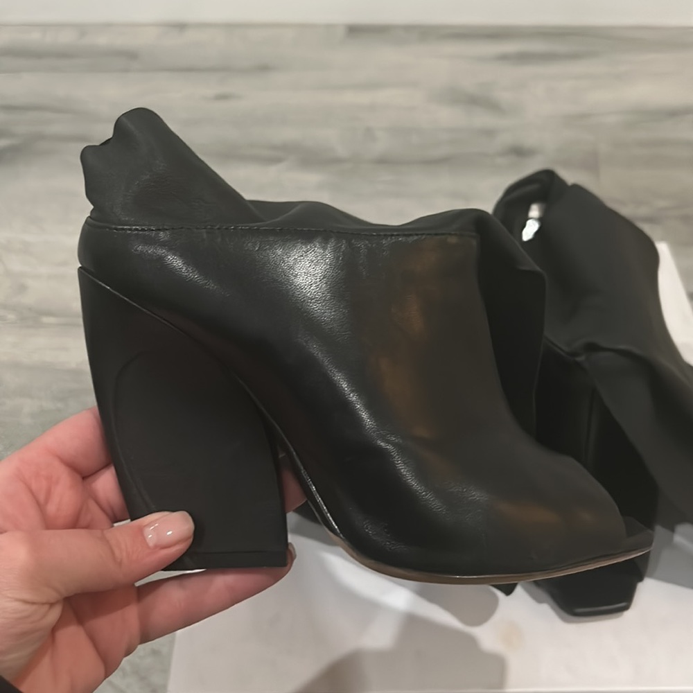 CHRISTIAN DIOR booties - Picture 2 of 8